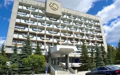 Президент отель "Дис"
