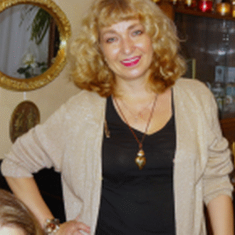 Яна Рифовна Сафарова