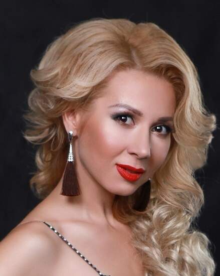 Альбина Растямовна Кустяева