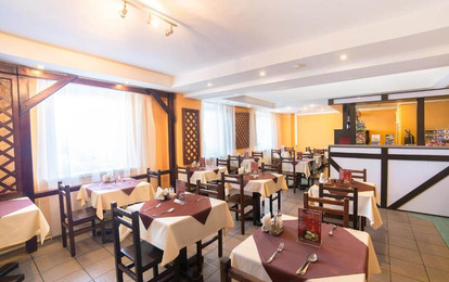 Гостиница "Октябрьская" Гостиница "Октябрьская"