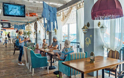 Отель "Ялта-Интурист", 4*