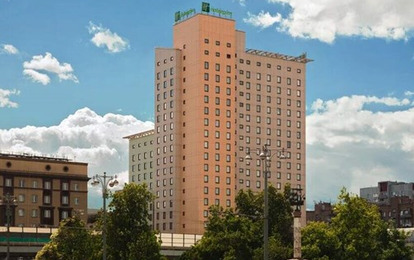 Отель "Holiday Inn Cущевский, 4*