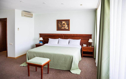 Президент отель "Дис"