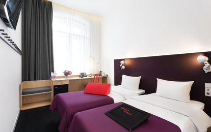 AZIMUT Сити Отель "Тульская Москва"