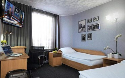 Отель Маринс