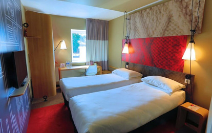 Гостиница "Ибис"