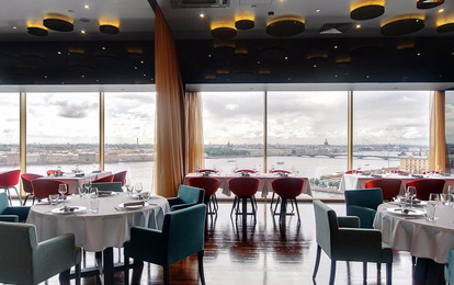 Отель "Сaнкт-Петербург", 4*