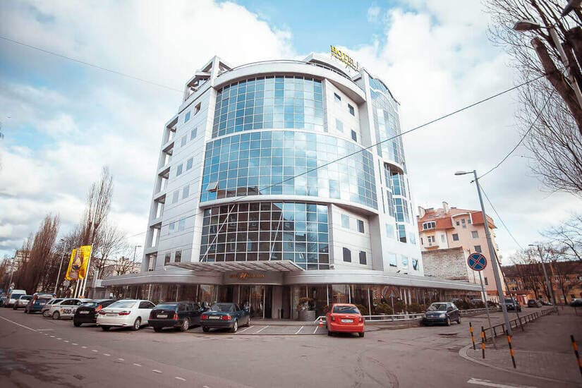 Отель Мартон Палас