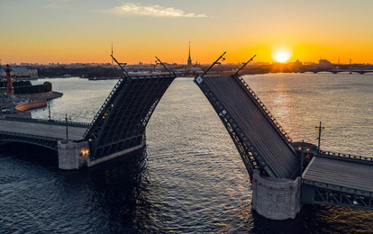 "ДИВНЫЙ ОСТРОВ"
XIII Международный конкурс-фестиваль музыкально-художественного творчества