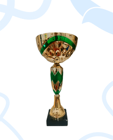 Кубок золотой с зеленым